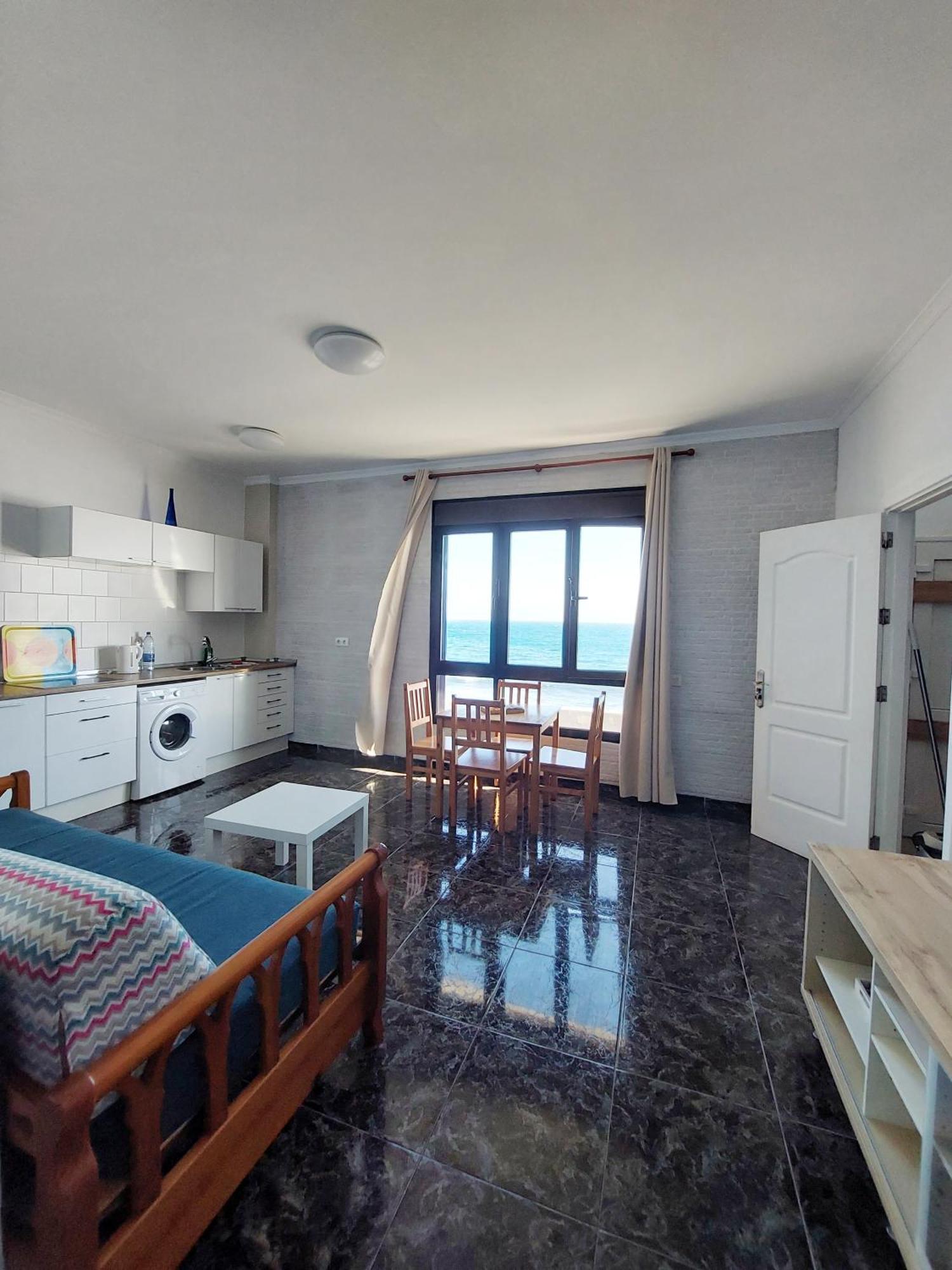 Las Gaviotas Beach Pozo Izquierdo Екстериор снимка